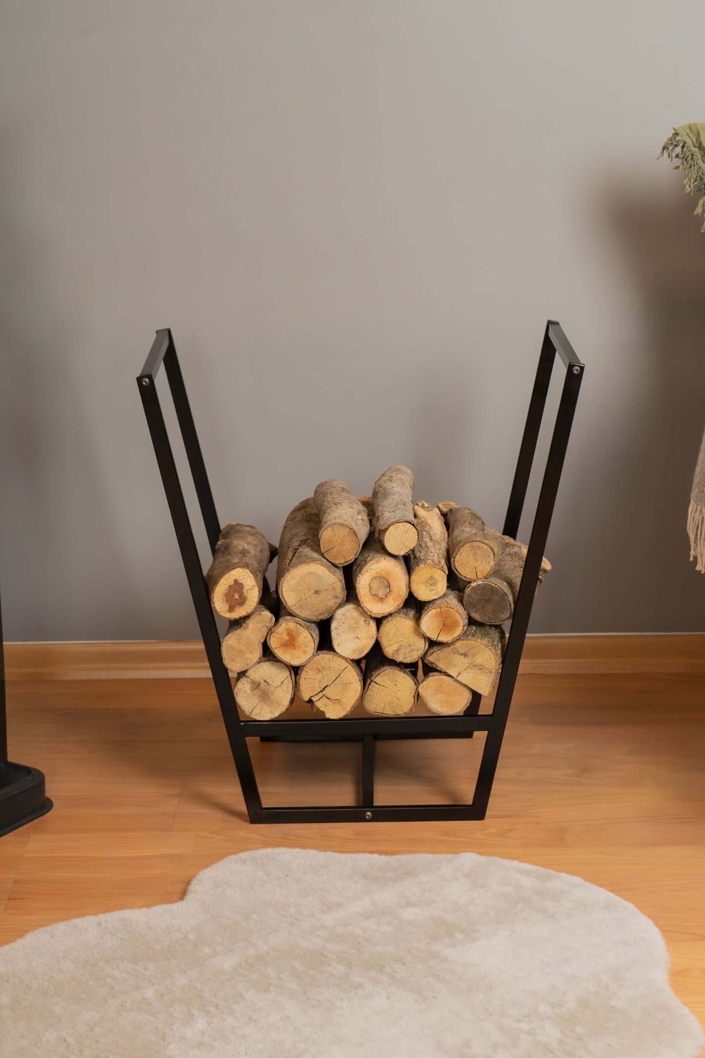 Stylish Indoor Firewood Rack , Metal Firewood Holder, Indoor Firewood Rack